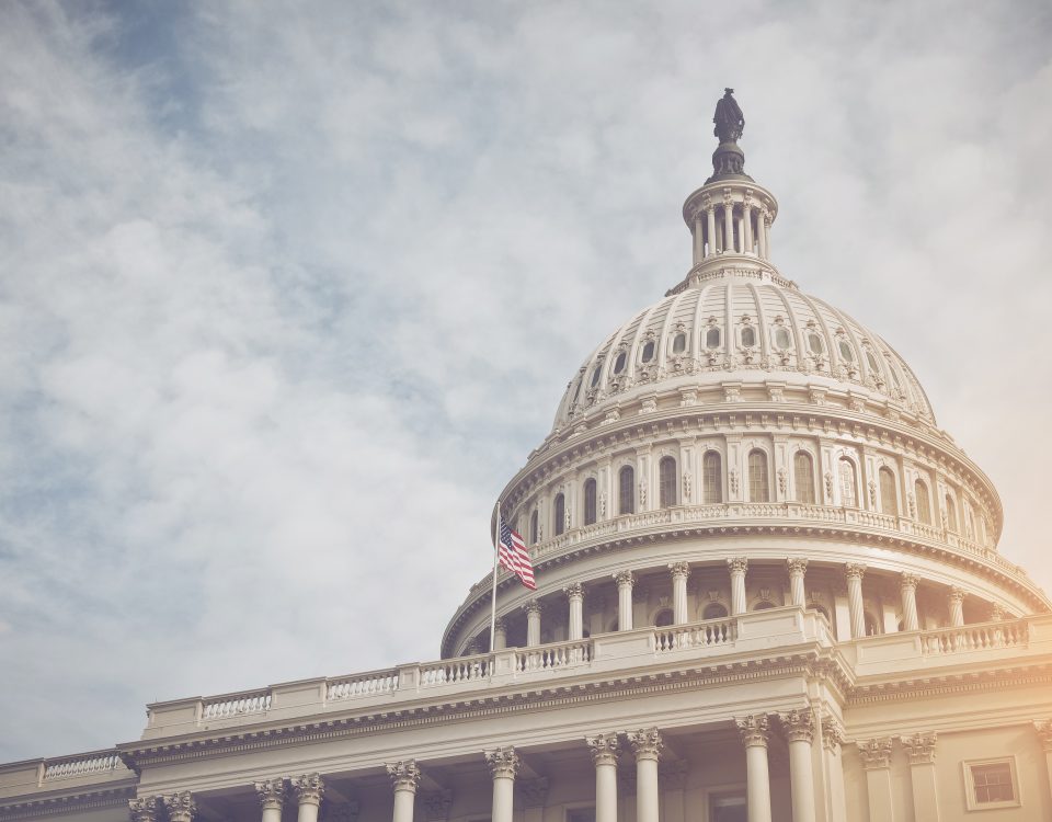 senators call for e-cigarette ban